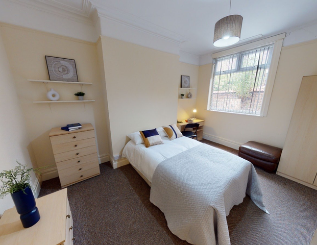 Norwich Road Room 2 - Photo 1