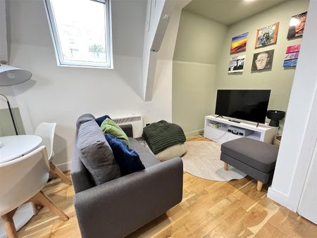 2 Bedroom Apartment To Rent - Photo 3