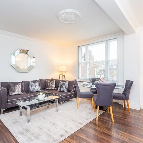 Two Bedroom Two Bathroom Apartment To Let Hill Street Mayfair W1 - Photo 1