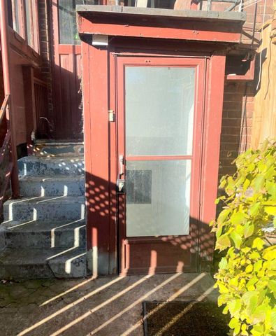 For Lease - 67 Boustead Avenue Unit# Bsmt, Toronto, Ontario - Photo 3