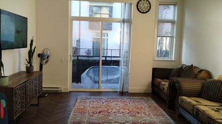 Beautifully designed 2-bedroom townhouse in Surrey (QS44) - Photo 4