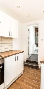1 Bed Flat, Hinde Street, S4 - Photo 3