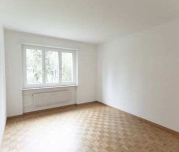 Zentrale 2.5 Zimmerwohnung in Dietlikon - Photo 2