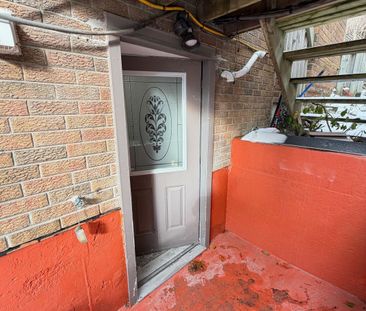 For Lease - 41 Broadbridge Drive Unit# Unit 2, Toronto, Ontario - Photo 1