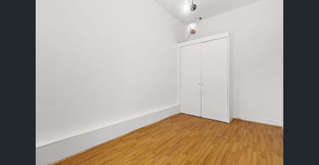 Shop Top Apartment - Photo 2