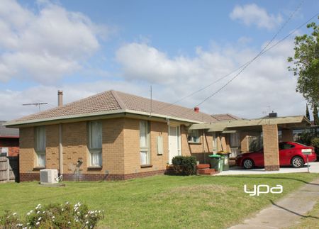 16 Batman Ave, Sunbury - Photo 5