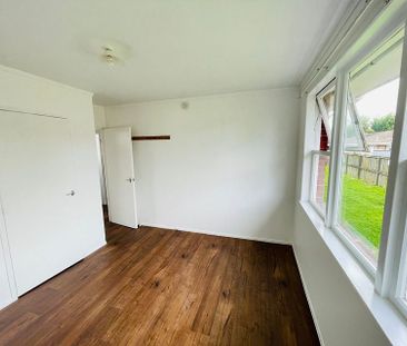 Prime Mt Albert Two Bedroom Unit - Photo 5