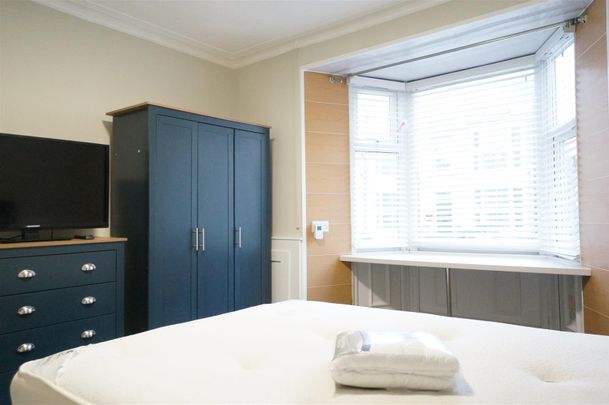 Flat A, 51 Holyhead Road - Photo 1