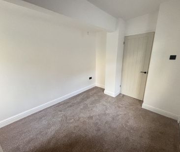 Clive Crescent - Photo 5