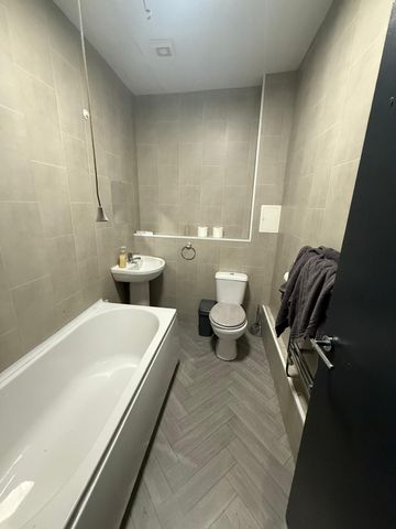 £1,250 PCM, Two Bedroom Ground Floor Flat with Enclosed Garden in Richmond Road, Roath, Cardiff, CF24 3AT - Photo 5