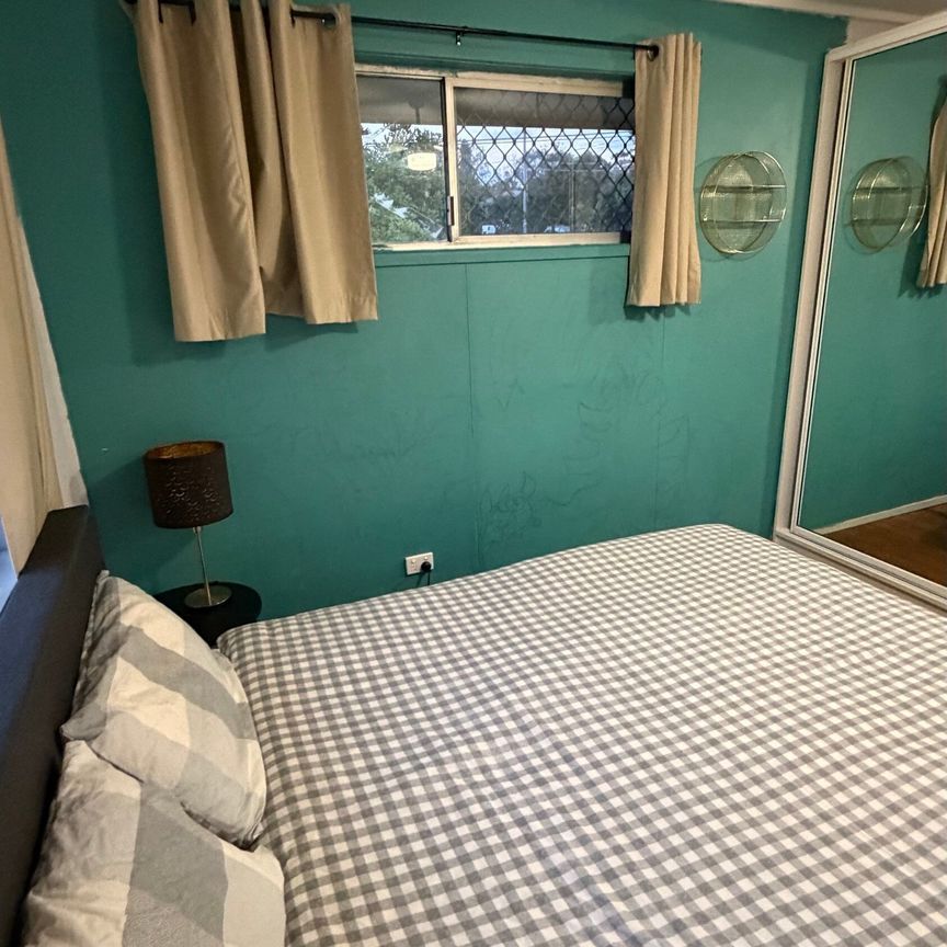 Goodna - Photo 1