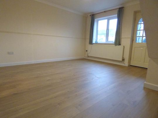 2 bedroom house to rent - Photo 1