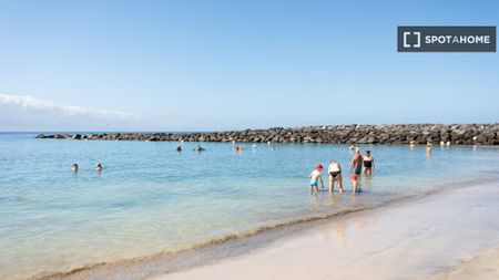 2 room luxury Apartment for rent in Arona, Canary Islands - Photo 3