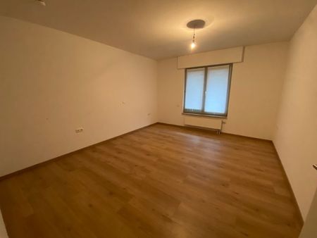 Nur für Rollstuhlfahrer mit WBS! - Foto 2