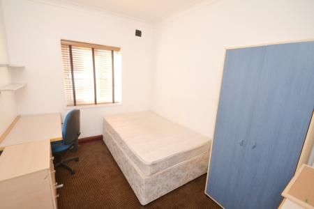 Standish Road, Fallowfield, Manchester, M14 - Photo 4