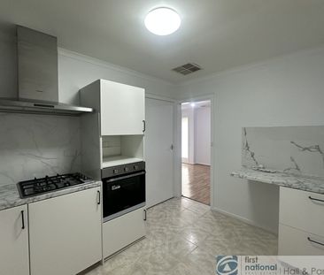2 / 45 Bruce Street, Dandenong - Photo 1