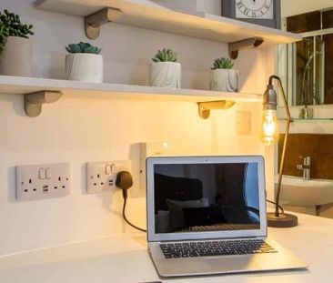 Premium Ensuite - Photo 2