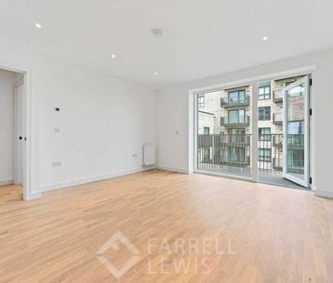 Cedrus Avenue, Southall, UB1 - Photo 1