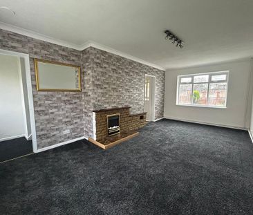 3 bedroom semi-detached house to rent - Photo 4