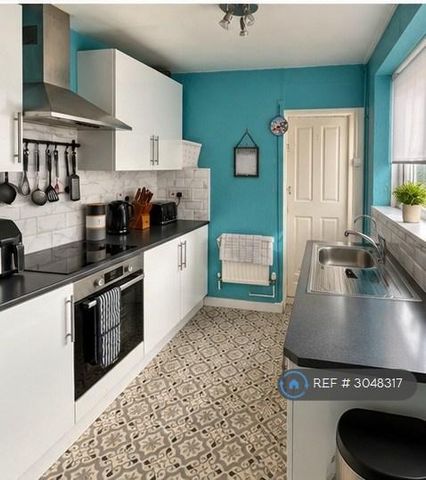 2 bedroom terraced house to rent - Photo 4