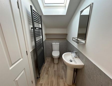 2 Bedroom Apartment To Let - Photo 2