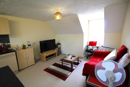 1 bedroom apartment to rent - Photo 3