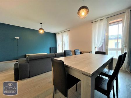 Location Appartement 3 pièces 71m² MONTAUBAN 82000 - Photo 3