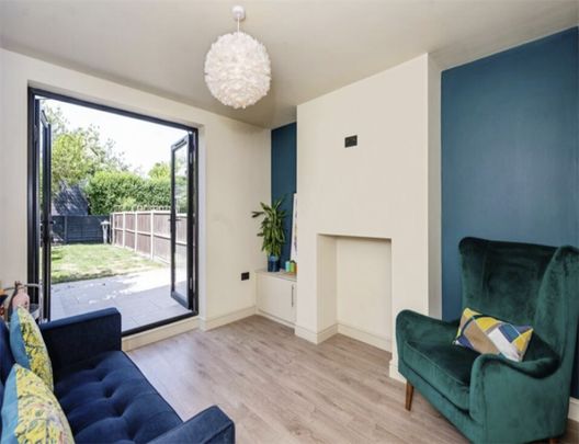 2 Bedroom Terraced To Let - Photo 1