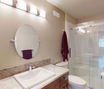 3-Bedroom & 2 Bath lower unit (Powell River) - Photo 6