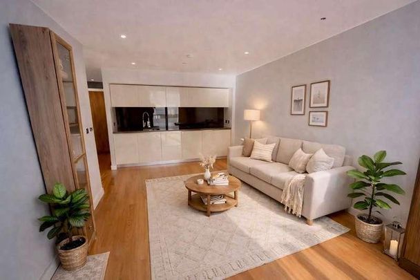 City Lofts St. Pauls, St. Pauls Square, Sheffield, S1 - Photo 1