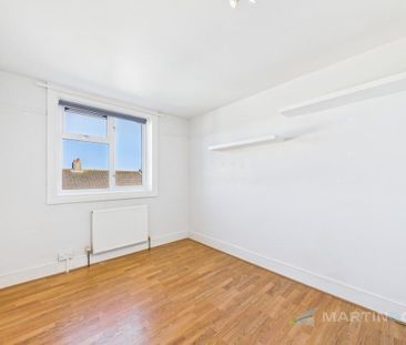 4 bedroom terraced house to rent - Photo 4