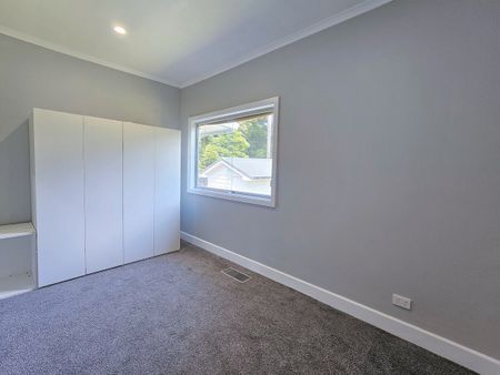 Newly Renovated Family Home with Standalone Office in the Heart of Blackburn - Photo 4