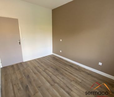 Appartement de type F2 proche du centre-ville - Photo 1