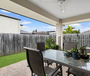 Walking Distance to Parks and Bounty Boulevard State School - Photo 6