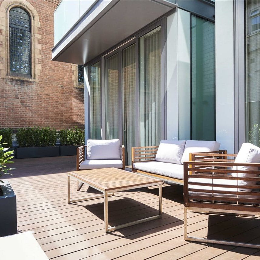 VIRTUAL TOUR AVAILABLE A three bedroom apartment of approximately 2,420 square feet. - Photo 1