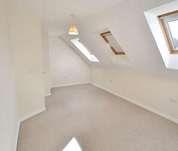 4 bedroom townhouse to rent - Photo 6