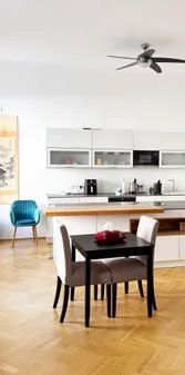 Traumhafter Altbau Nähe Rathaus/ Piaristenkirche - Foto 1