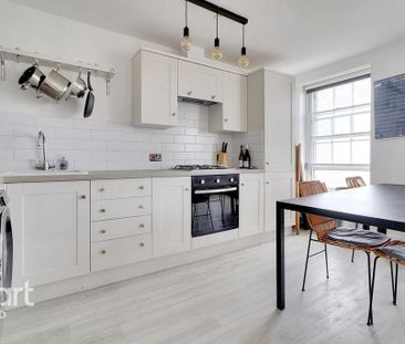 2 bedroom flat to rent - Photo 6