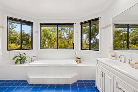 24 Corymbia Circuit, Frenchs Forest NSW 2086 - House For Rent | Domain - Photo 5