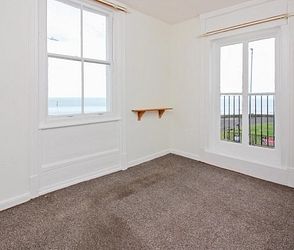 Fort Crescent, Margate, CT9 1HN, Kent - Photo 3