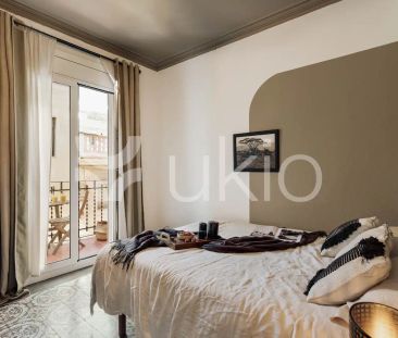 Barcelona - Photo 2