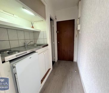 Location Appartement 1 pièce 17m² LE MANS 72000 - Photo 3