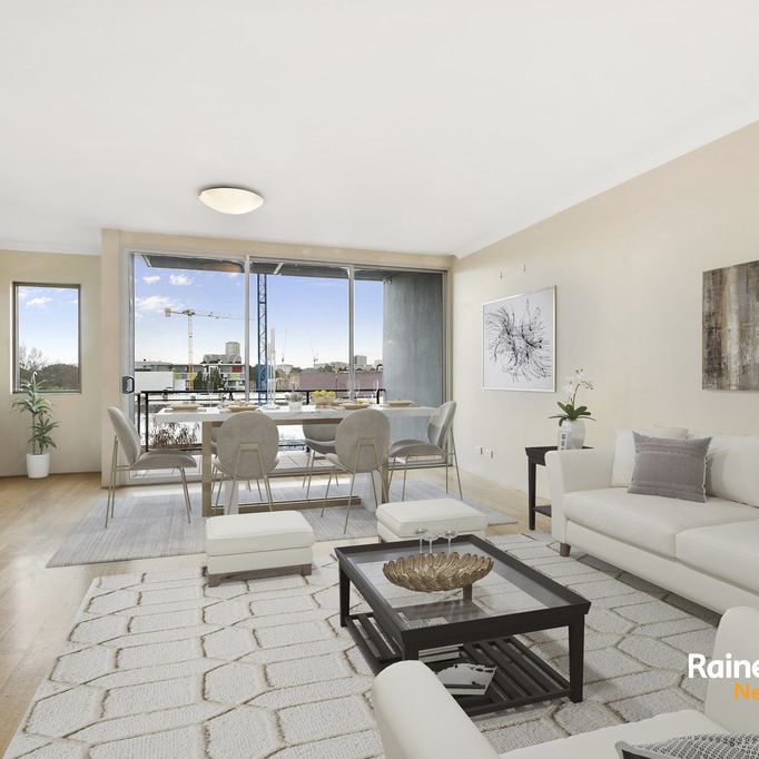 The Penthouse Feel - Photo 1