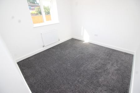 2 Bedroom Apartment - Photo 4