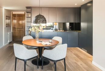 Calle de Francisco Gervás, Madrid, Community of Madrid 28020