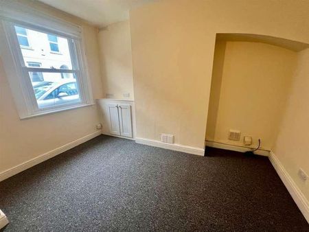 Devonshire Street, Cheltenham, GL50 - Photo 4