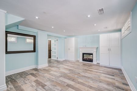 For Lease - 363 Lakeshore Road, Oakville, Ontario - Photo 2