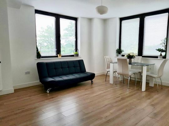 1 bedroom flat to rent - Photo 1