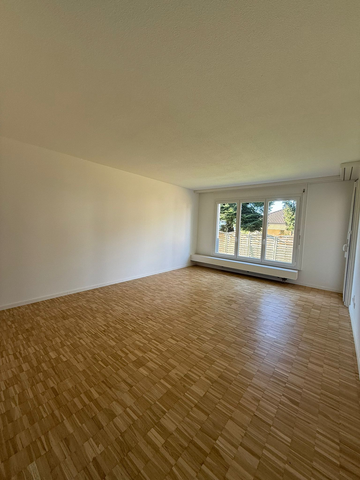 Helle 3.5-Zimmerwohnung im Hochparterre - Photo 2