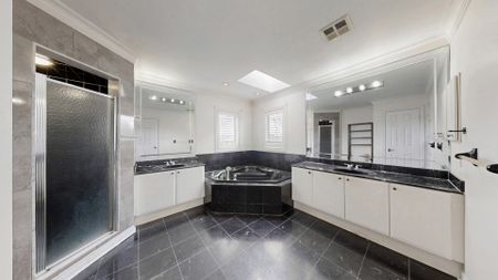 For Lease - 75 Silver Rose Crescent Unit# Main & 2nd Flr, Markham, Ontario - Photo 4